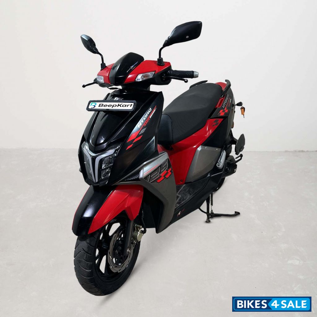 TVS NTORQ 125 Race Edition TVS NTORQ 125 Race Edition