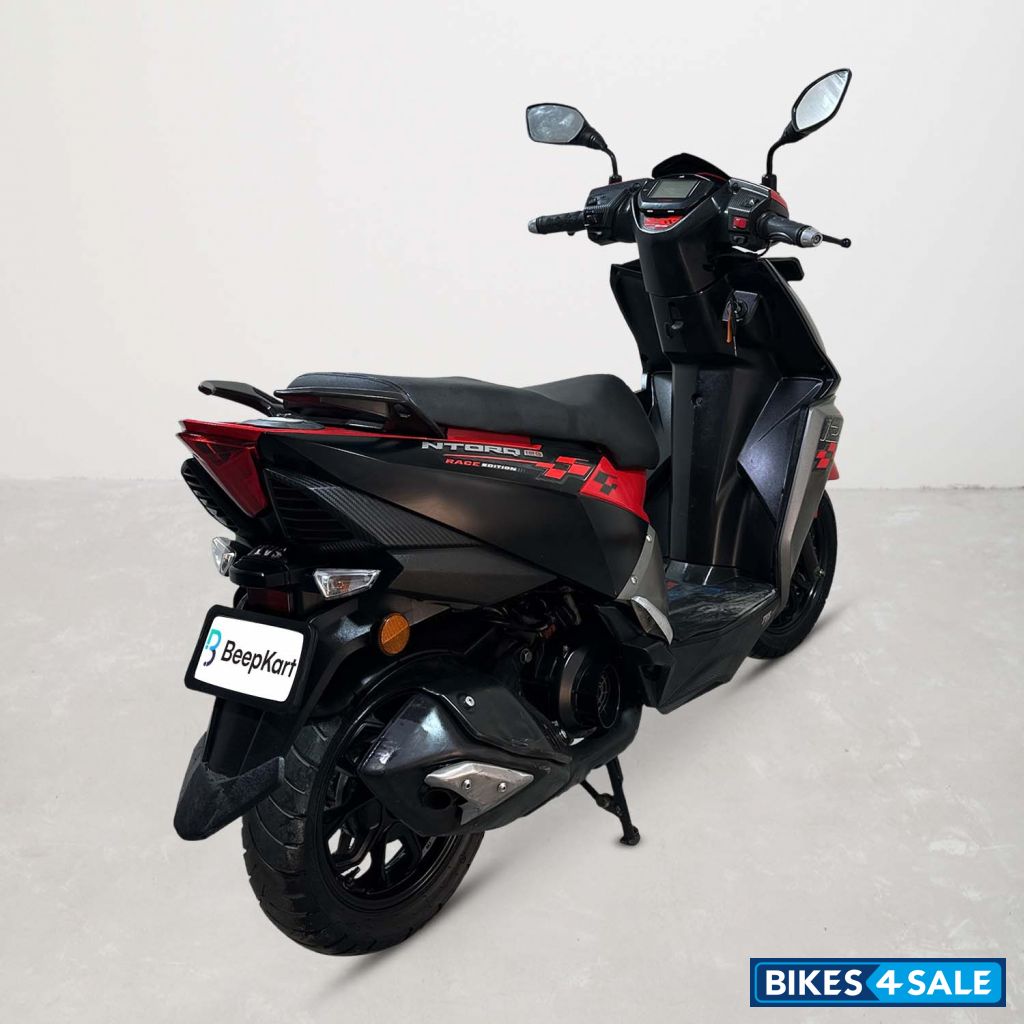 TVS NTORQ 125 Race Edition TVS NTORQ 125 Race Edition