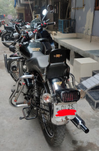Blackish Green Royal Enfield Bullet Electra Twinspark