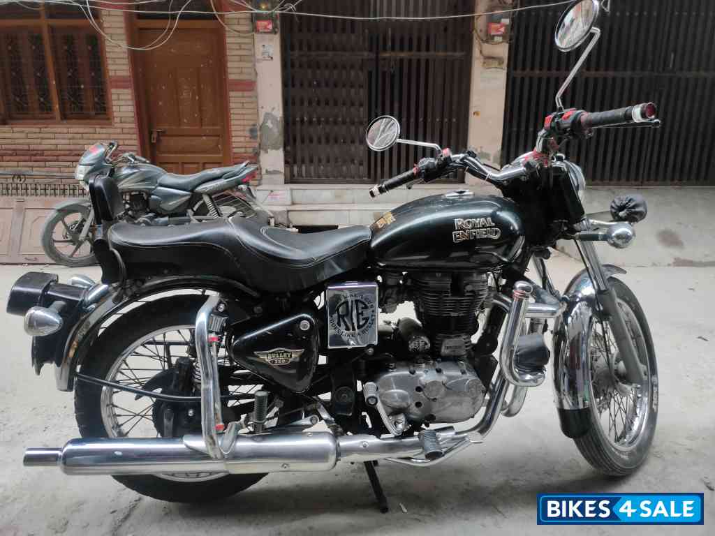 Blackish Green Royal Enfield Bullet Electra Twinspark