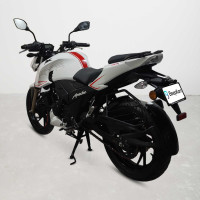TVS Apache RTR 200 4V