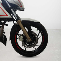 TVS Apache RTR 200 4V