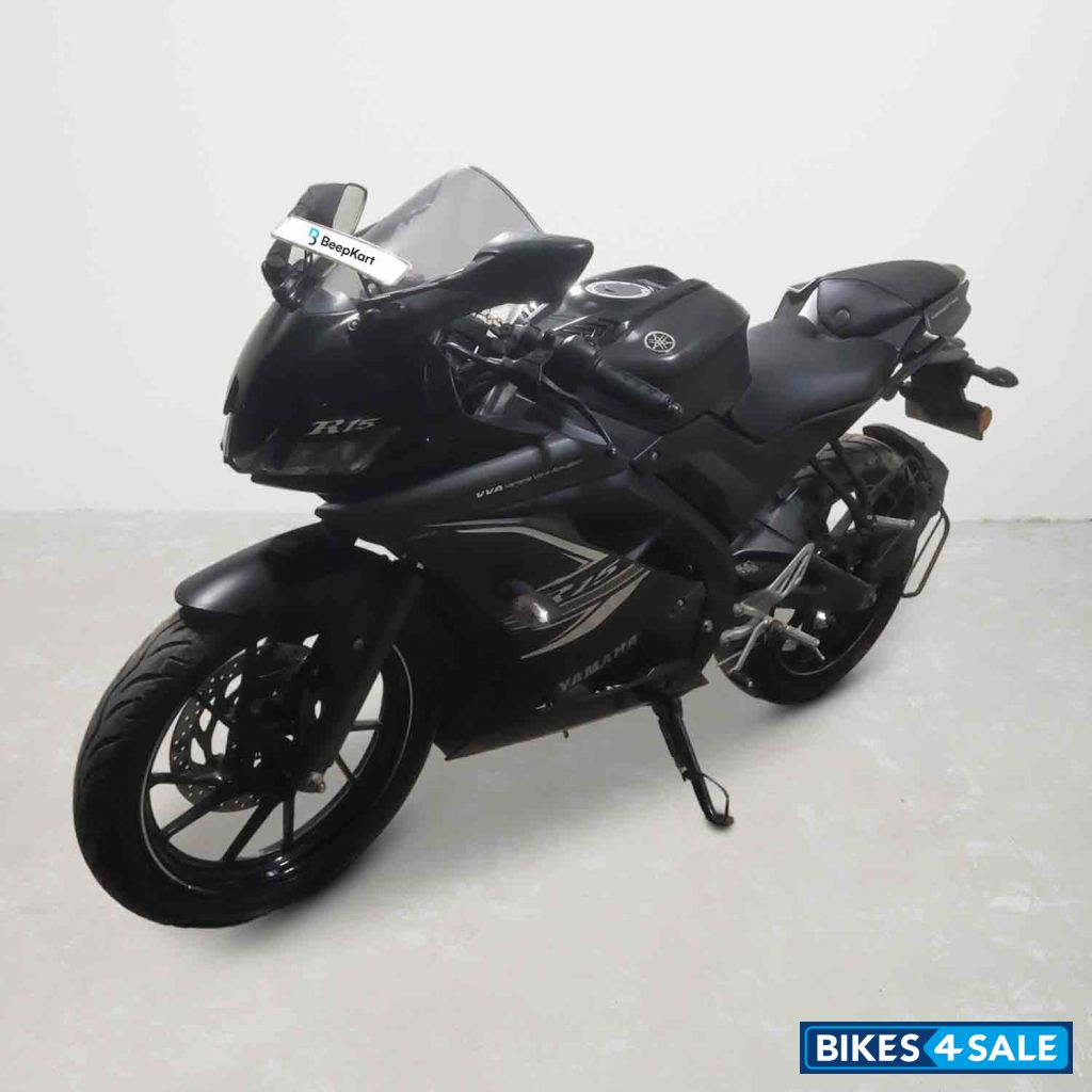 Yamaha YZF R15 V3