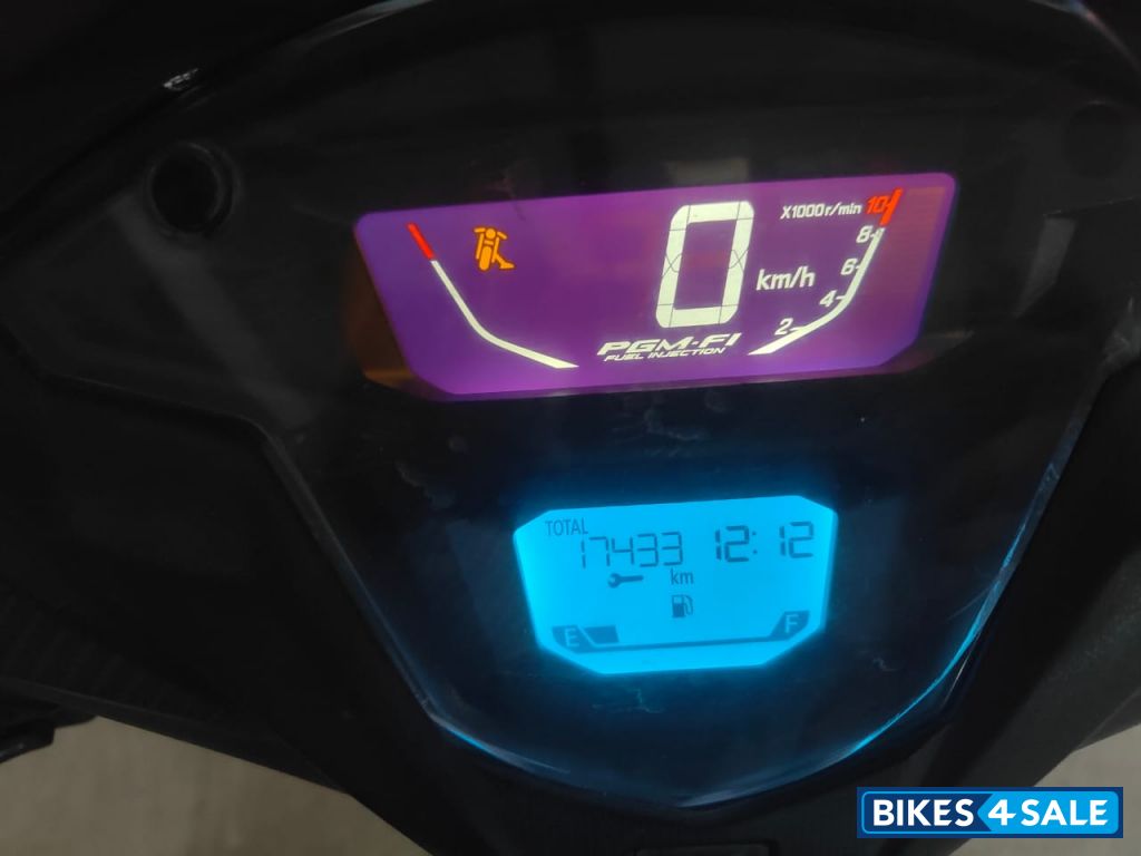 Black Honda Grazia 125 BS6