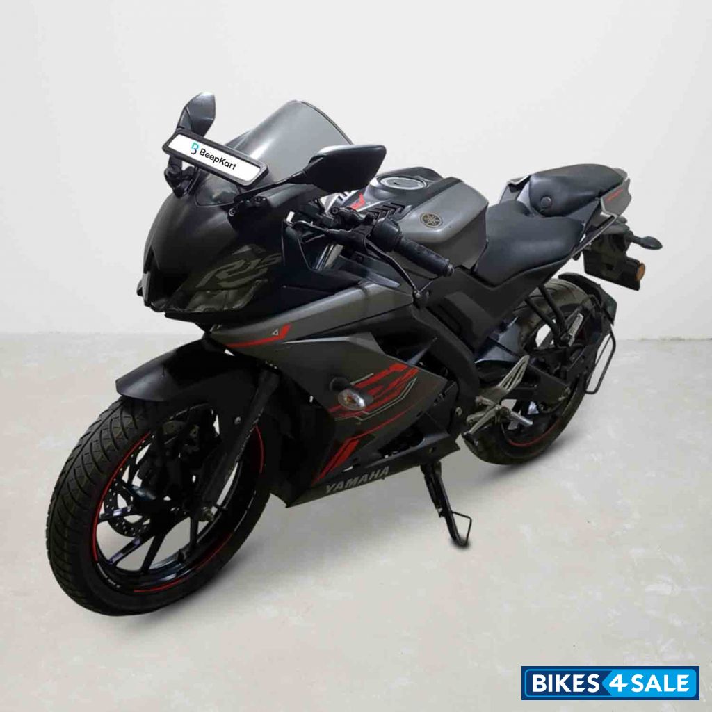 Yamaha YZF R15 V3