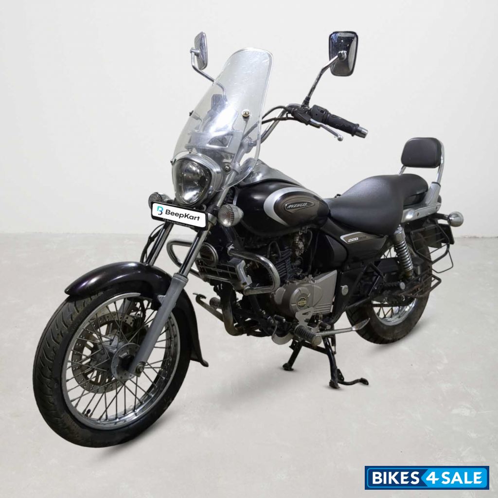 Bajaj Avenger Cruise 220