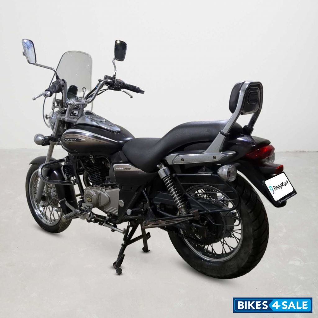 Bajaj Avenger Cruise 220