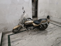 Bajaj Avenger Cruise 220 2017 Model