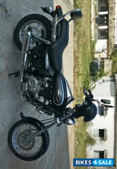 Bajaj Avenger Cruise 220