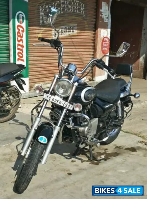 Bajaj Avenger Cruise 220