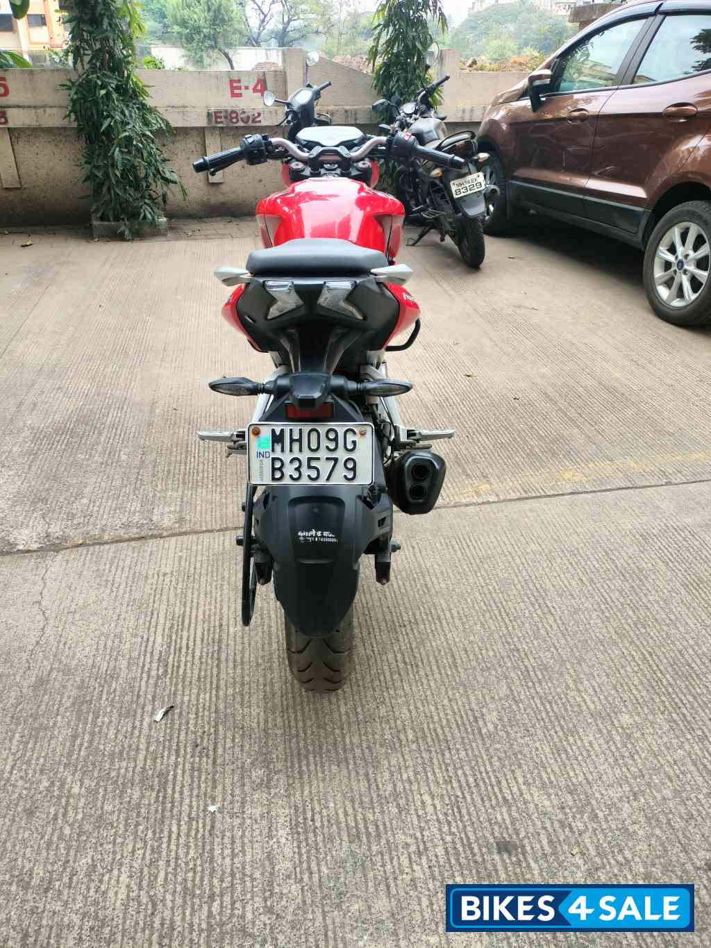 Bajaj Pulsar N250