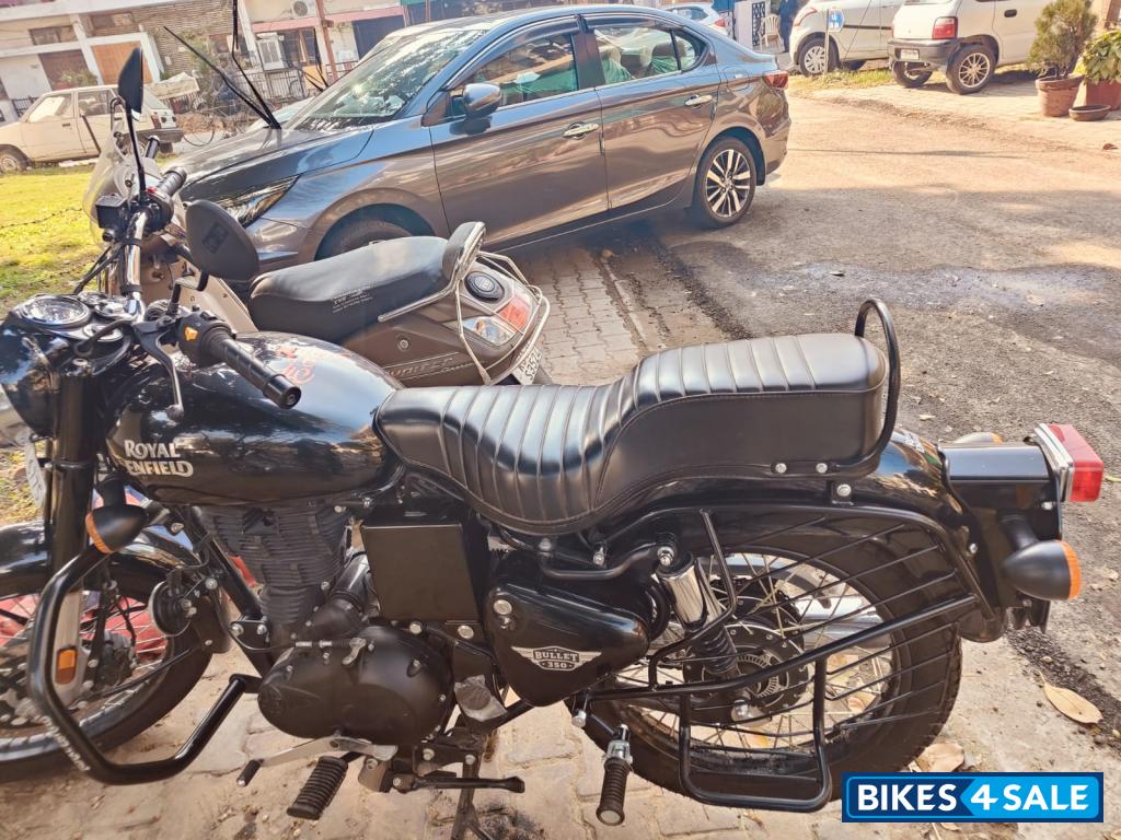Royal Enfield Bullet 350 ES