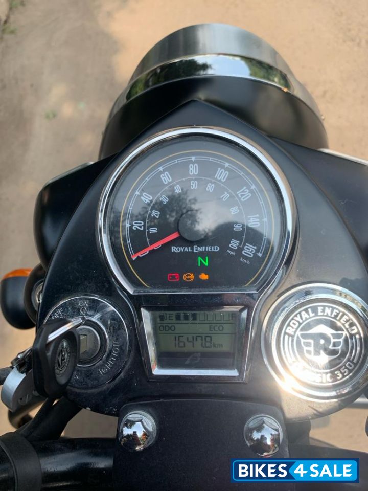 Royal Enfield Classic 350 BS VI