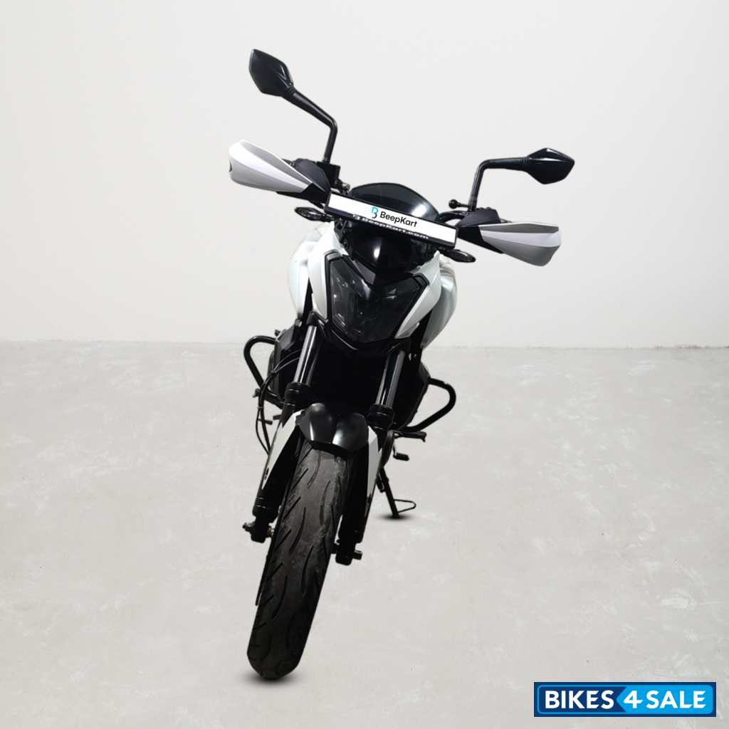 Bajaj Dominar 400