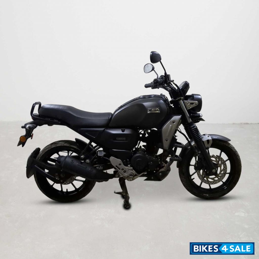 Yamaha FZ-X