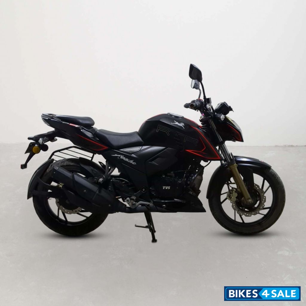 TVS Apache RTR 200 4V