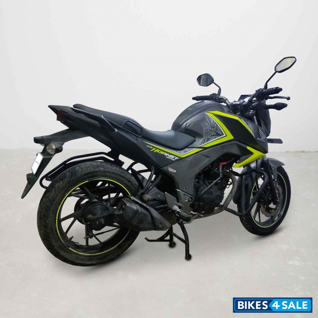 Honda CB Hornet 160R Honda CB Hornet 160R