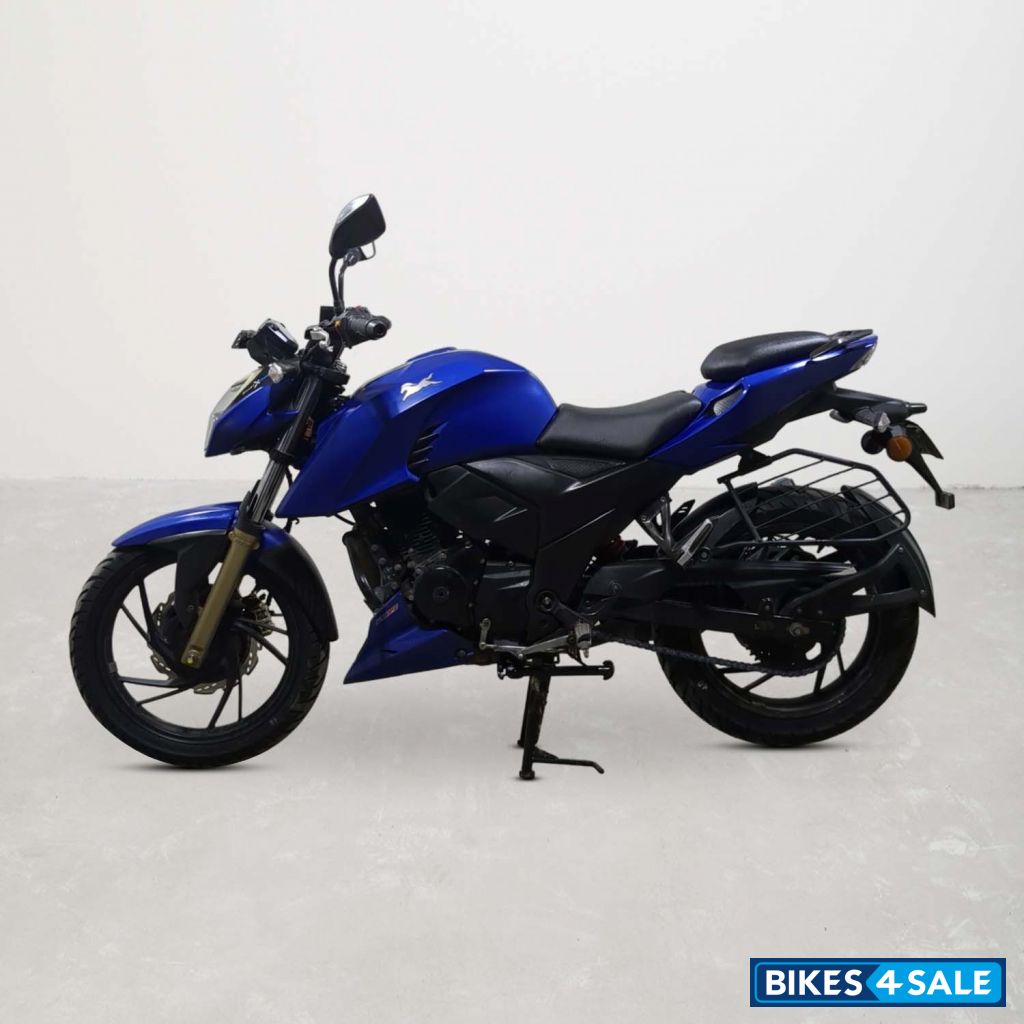 TVS Apache RTR 200 4V
