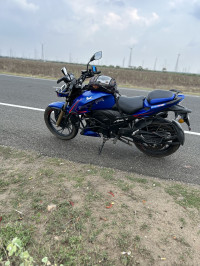 TVS Apache RTR 200 4V ABS