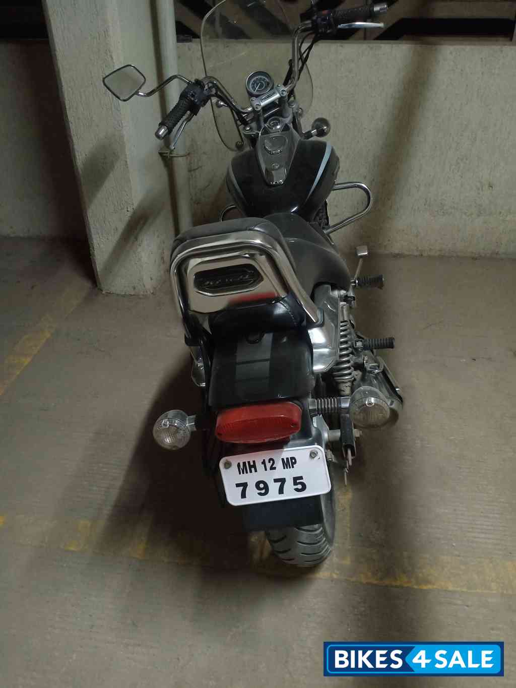 Bajaj Avenger Cruise 220