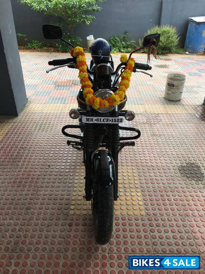 Blue Bajaj Avenger Street 150