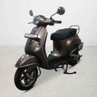 Vespa Elegante