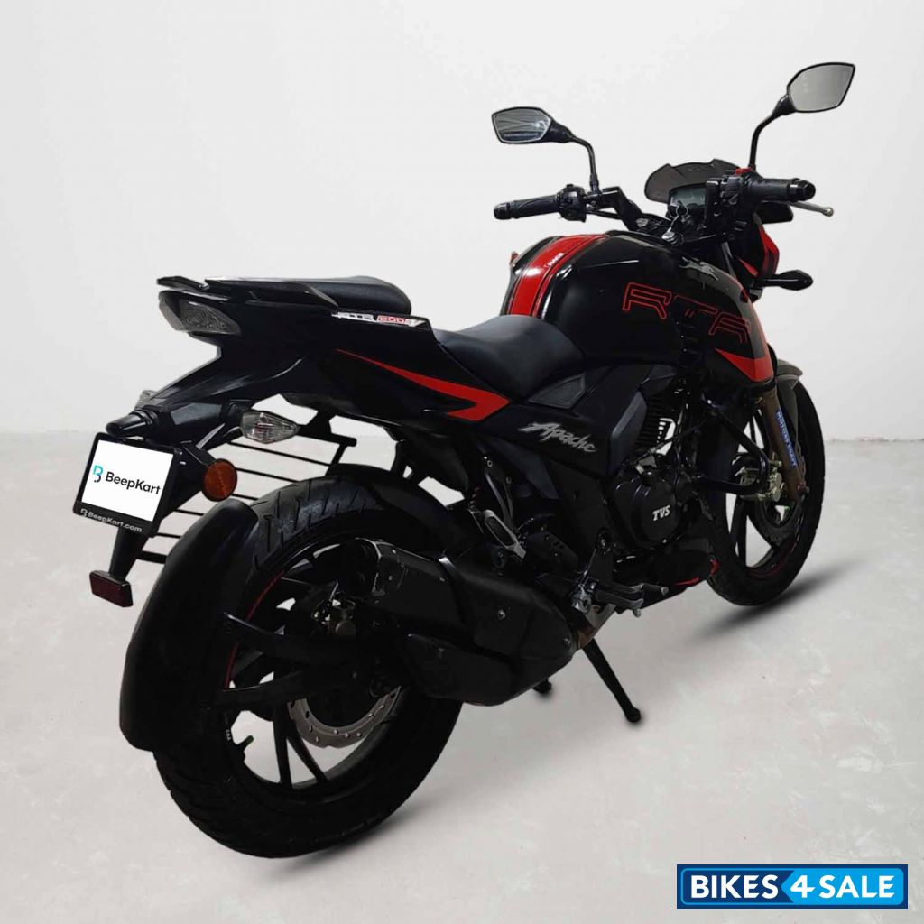 TVS Apache RTR 200 4V