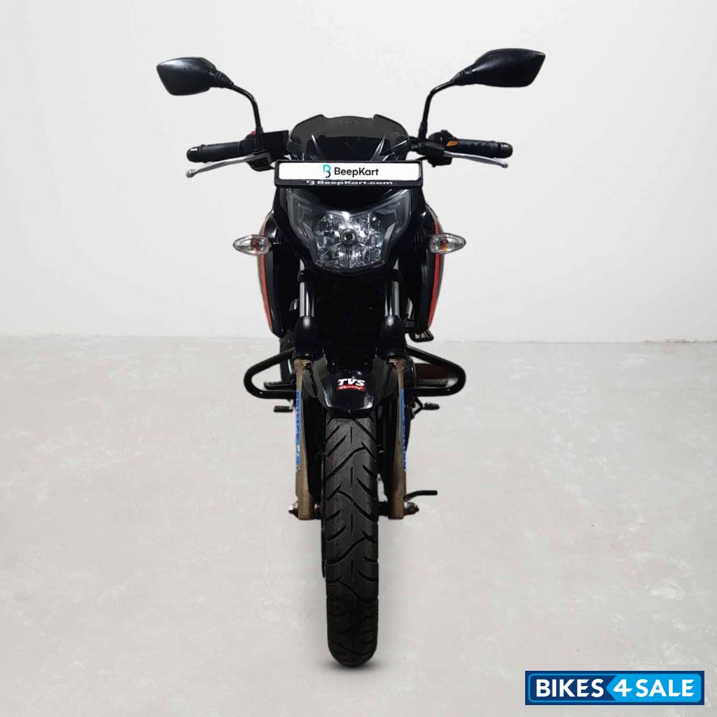 TVS Apache RTR 200 4V