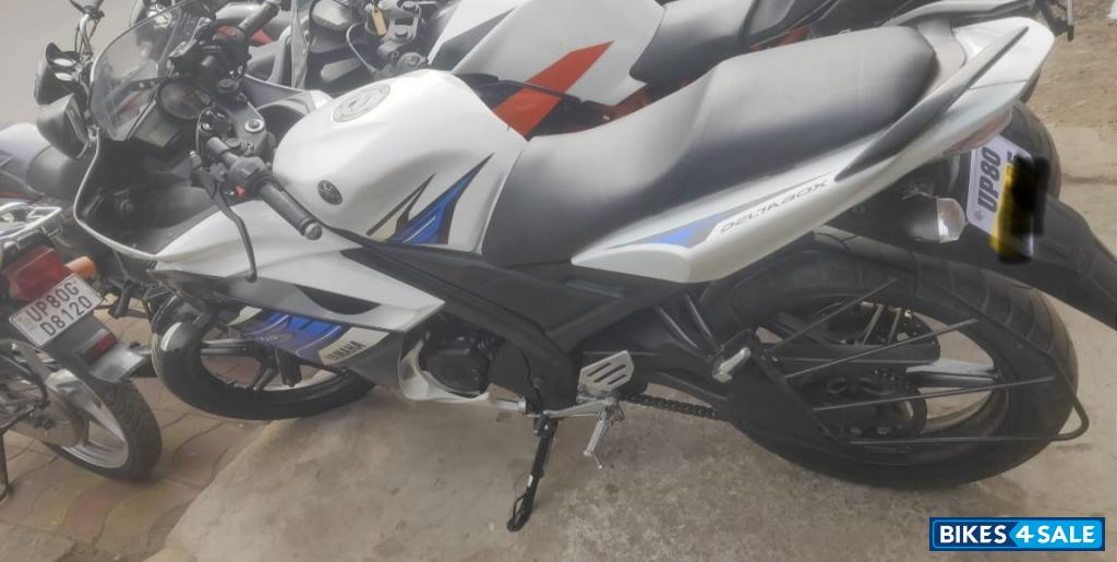 Yamaha YZF R15 S