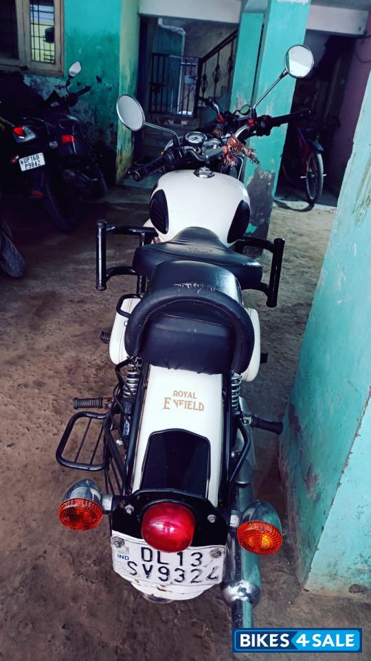 Royal Enfield Classic 350 Royal Enfield Classic 350