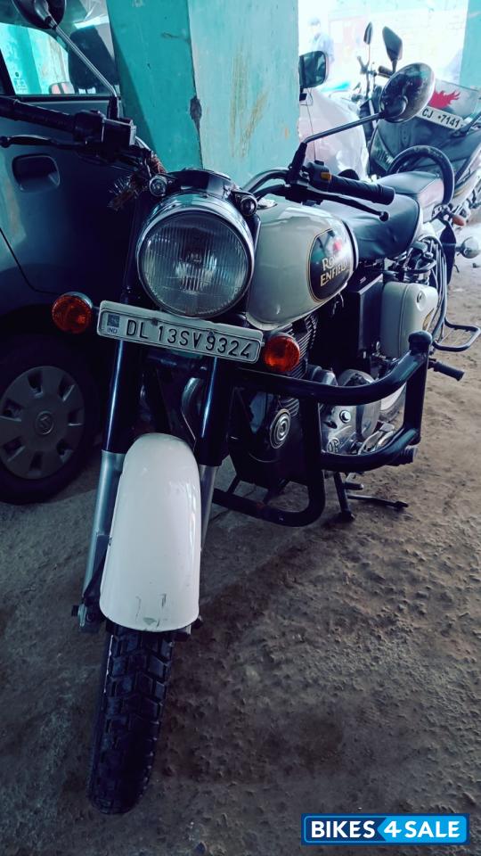 Royal Enfield Classic 350 Royal Enfield Classic 350