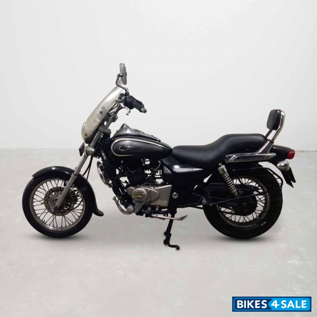 Bajaj Avenger Cruise 220