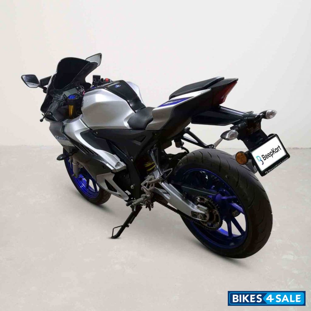 Yamaha YZF R15