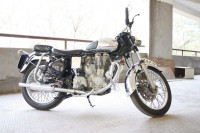 Black Royal Enfield Bullet Machismo A350