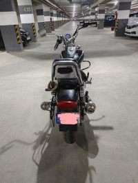 Bajaj Avenger Cruise 220