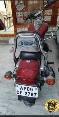Bajaj Avenger 220 DTS-i  Model