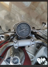 Bajaj Avenger 220 DTS-i