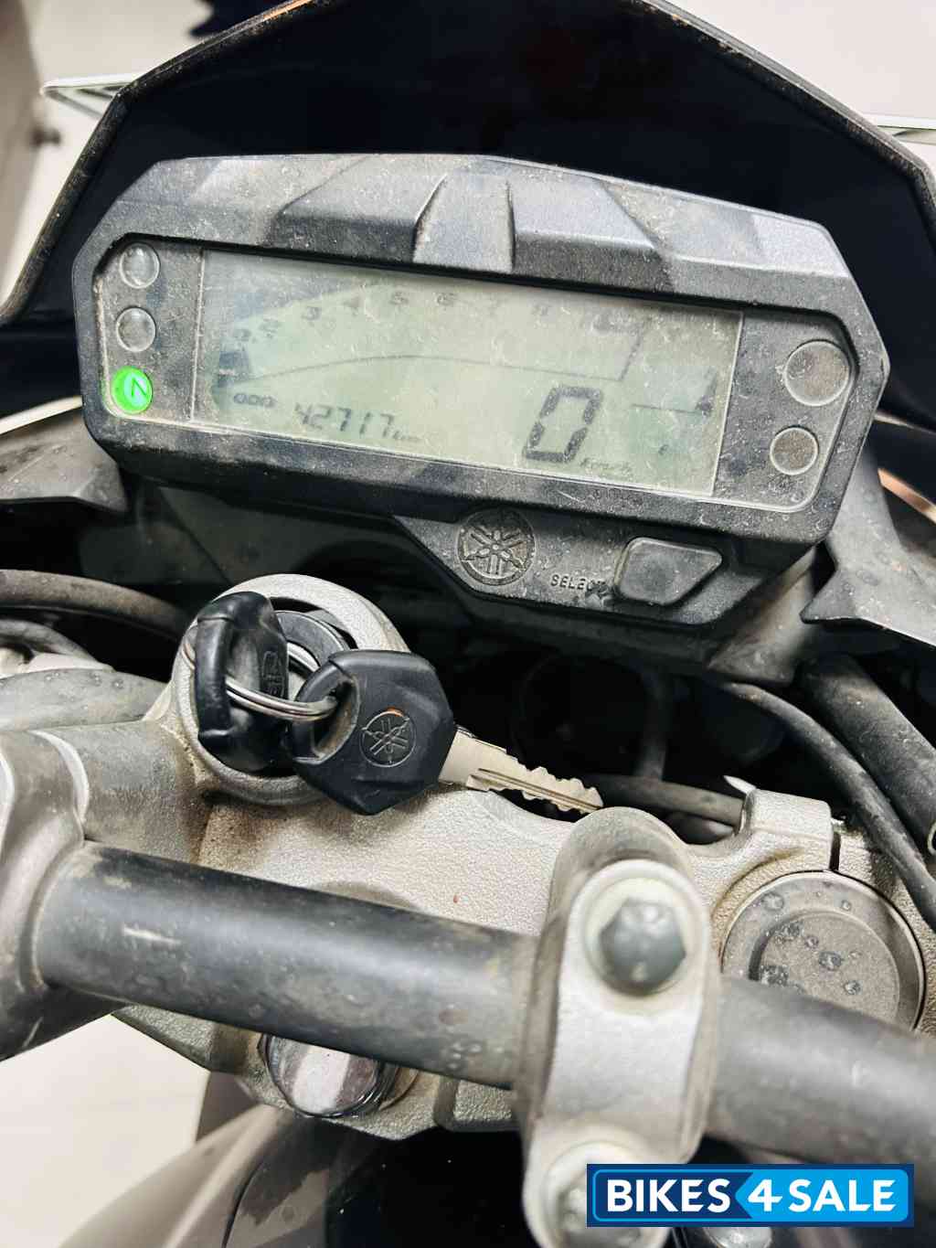 Black Yamaha FZ-S FI V2