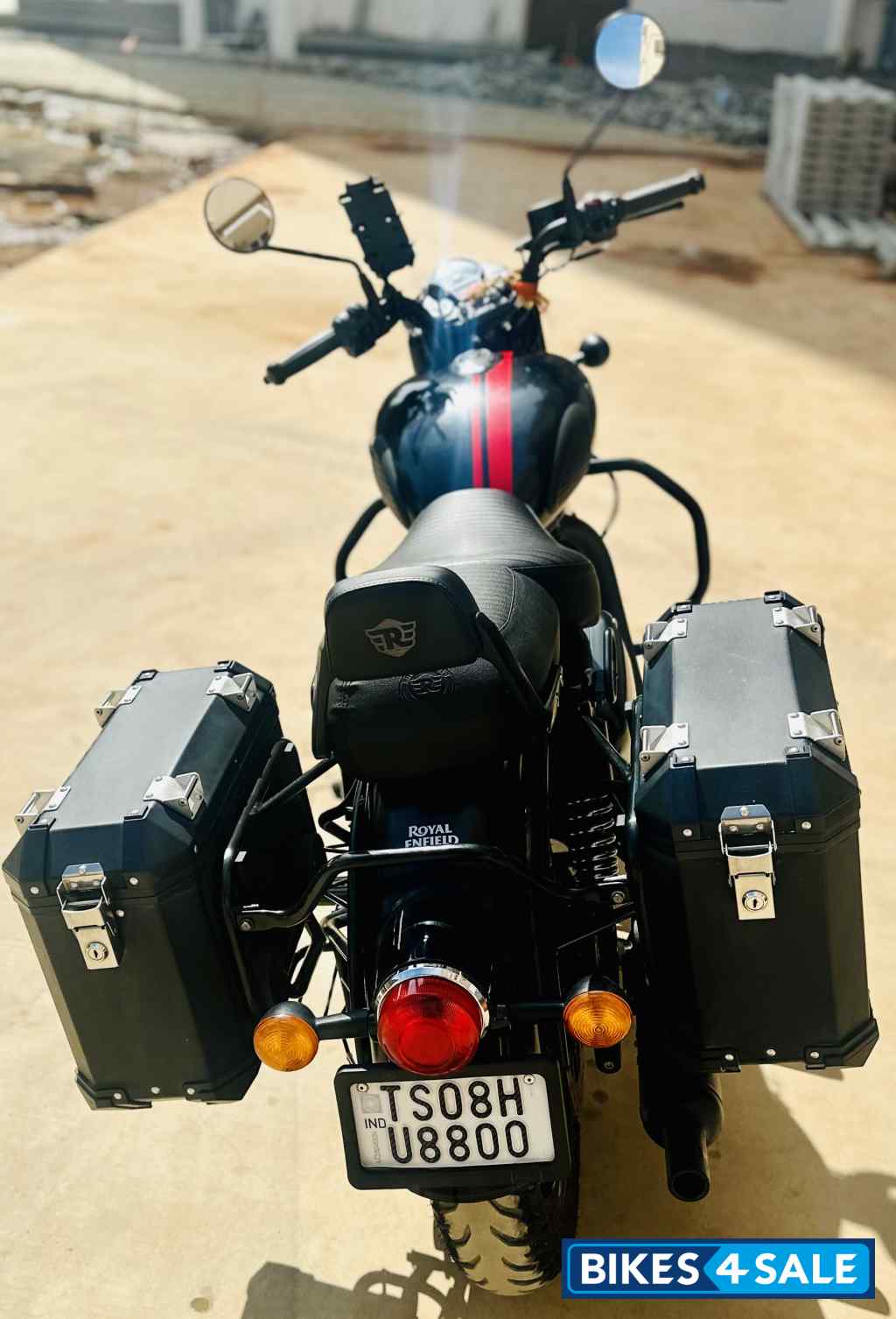 Black Royal Enfield Classic 350 Dual Channel BS6 Black Royal Enfield Classic 350 Dual Channel BS6