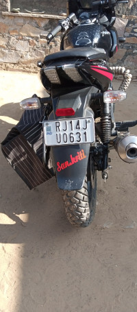 Bajaj Pulsar 220 DTSFi 2019 Model