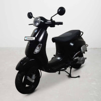 Vespa LX 125