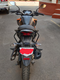 Orange & Matt Black Honda CB Hornet 160R