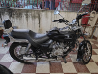 Bajaj Avenger 220 DTS-i