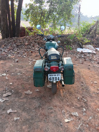 Royal Enfield Bullet Standard 350  Model