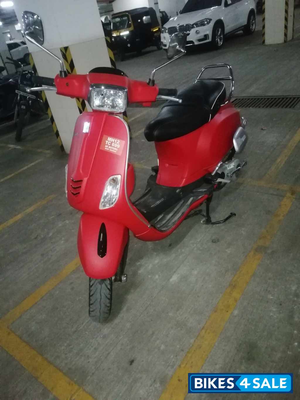 Vespa SXL 125