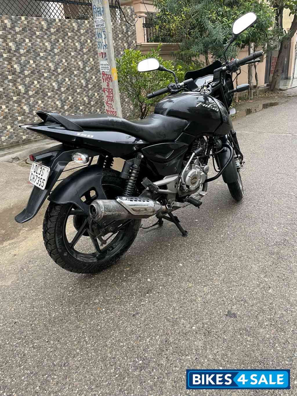 Black Bajaj Pulsar 150 DTSi