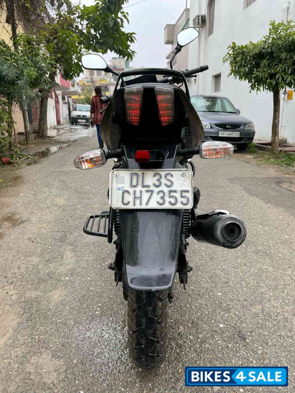 Black Bajaj Pulsar 150 DTSi Black Bajaj Pulsar 150 DTSi