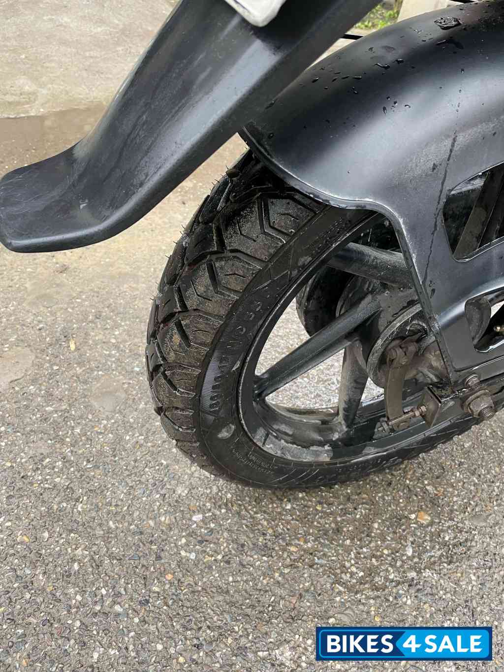 Black Bajaj Pulsar 150 DTSi Black Bajaj Pulsar 150 DTSi