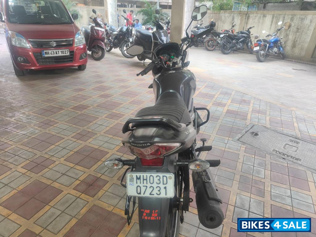 Grey Honda Unicorn 160 BS6