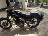 Black Royal Enfield Bullet 350 ES BS6